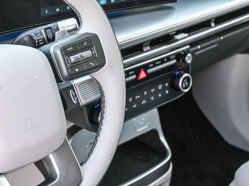 New 2026 Hyundai Ioniq 9 Calligraphy image 25