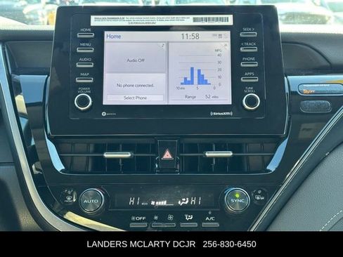 Used 2024 Toyota Camry SE image 23