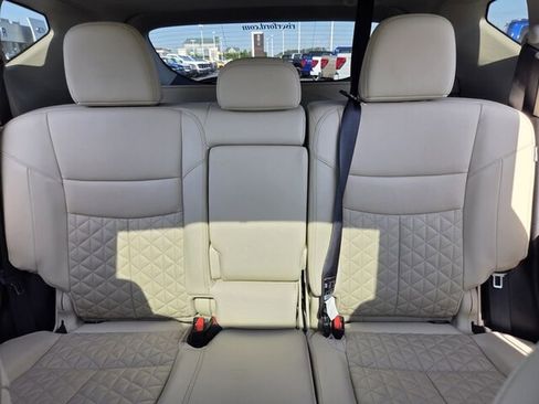 Used 2022 Nissan Murano Platinum w/ Cargo Package FWD image 11
