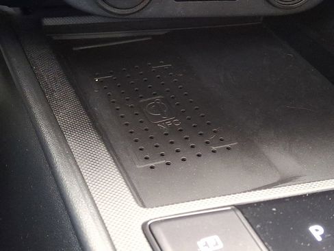 Certified 2023 Hyundai Elantra N Line image 25