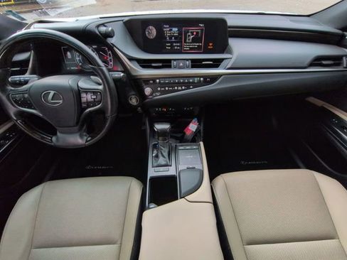 Used 2021 Lexus ES 350 w/ Premium Package image 14