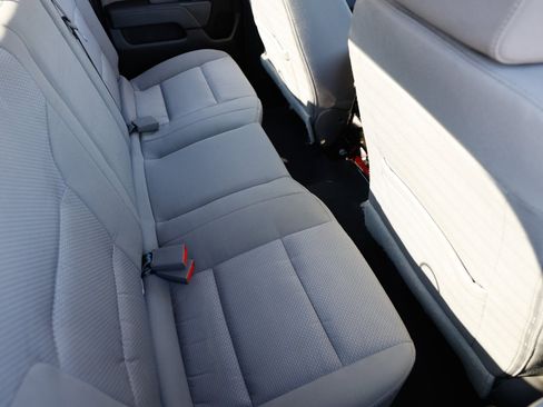 Used 2019 Chevrolet Silverado 1500 Custom w/ Custom Convenience Package image 15