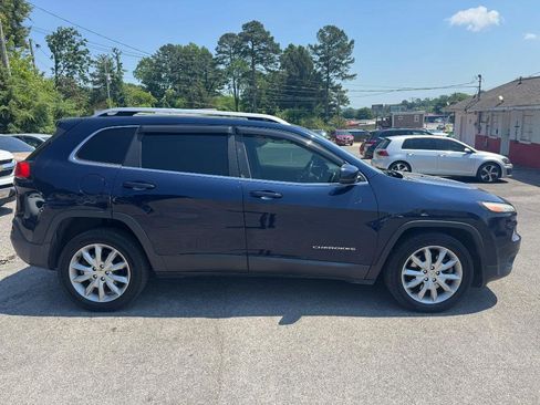 Used 2014 Jeep Cherokee Limited w/ Technology Group FWD image 4