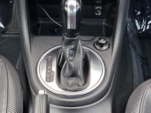 Used 2013 Volkswagen Beetle 2.5 FWD image 26