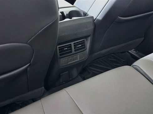 Used 2023 Chevrolet Colorado ZR2 w/ ZR2 Convenience Package III AWD/4WD image 28