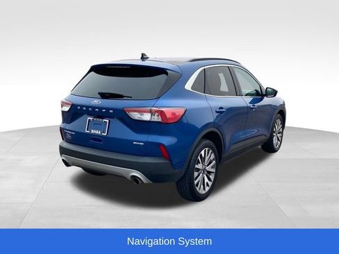 Used 2022 Ford Escape Titanium AWD/4WD image 3