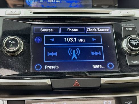 Used 2014 Honda Accord EX-L image 17