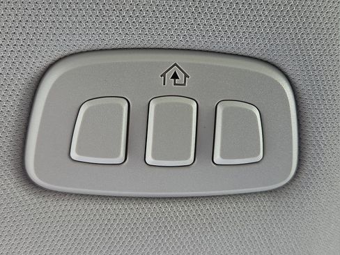 New 2026 Lincoln Nautilus Premier w/ Equipment Group 102A image 19