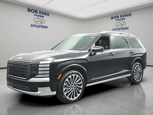New 2026 Hyundai Palisade Calligraphy FWD image 1
