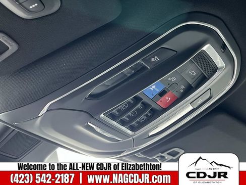 New 2025 Jeep Grand Cherokee L Limited image 30