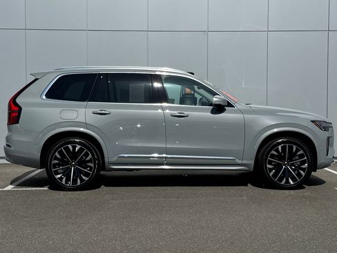 Certified 2026 Volvo XC90 T8 Ultra w/ Protection Package Premier AWD/4WD image 6
