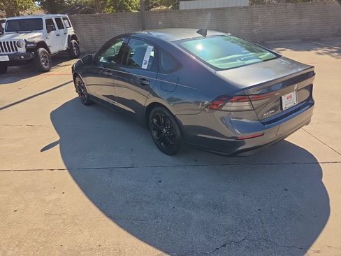Used 2025 Honda Accord SE image 8