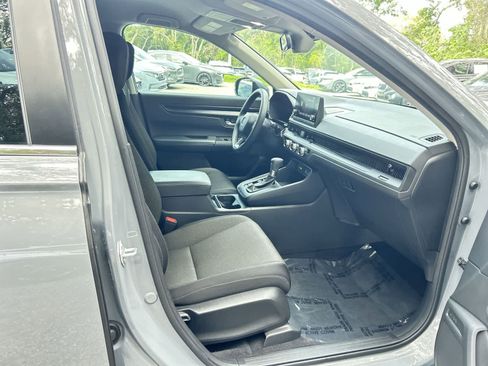 Used 2023 Honda CR-V LX image 14