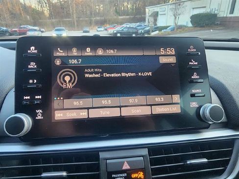 Used 2018 Honda Accord Sport image 37