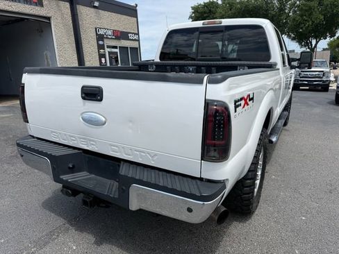 Used 2011 Ford F250 Lariat w/ Lariat Interior Pkg AWD/4WD image 12