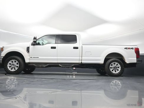 Used 2021 Ford F250 XLT w/ XLT Value Package AWD/4WD image 49