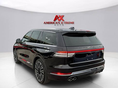 Used 2025 Lincoln Aviator Black Label AWD/4WD image 4