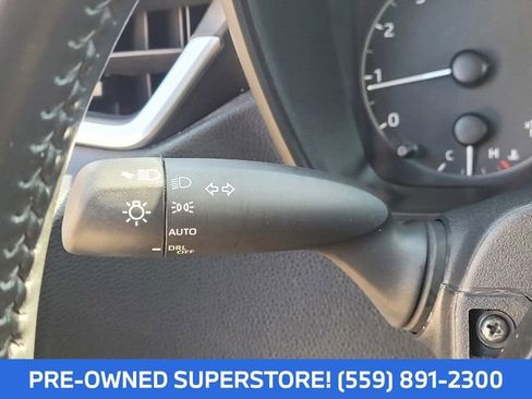 Used 2023 Toyota Corolla SE image 16