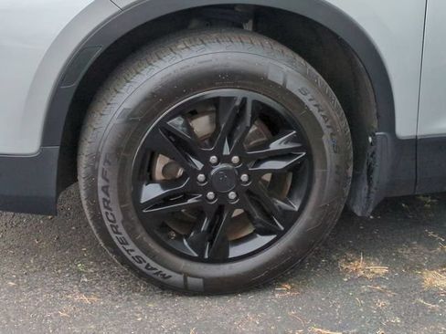 Certified 2019 Chevrolet Blazer LT FWD image 38