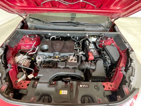 Used 2019 Toyota RAV4 LE AWD/4WD image 25