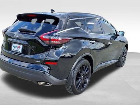 Used 2024 Nissan Murano SV w/ SV Midnight Edition Package image 9