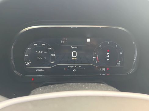 Used 2022 GMC Yukon SLT w/ SLT Premium Package image 26