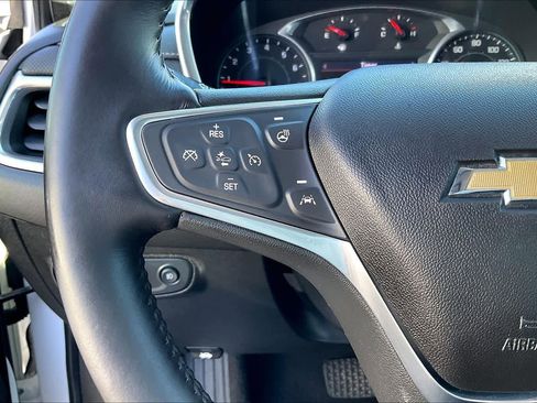 Used 2020 Chevrolet Equinox Premier image 18