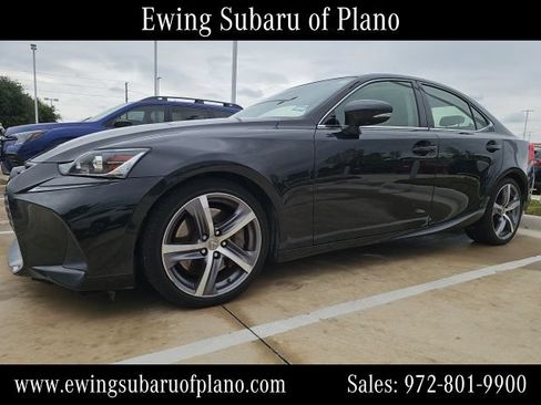 Used 2017 Lexus IS 300 AWD w/ Premium Package image 2