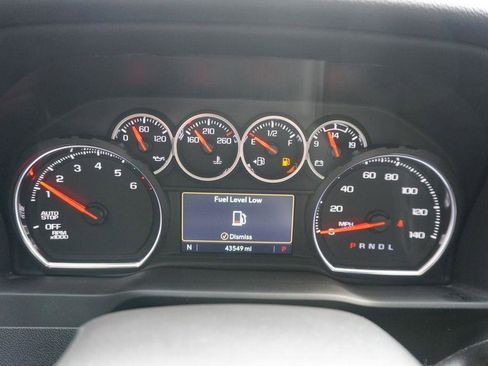 Used 2022 Chevrolet Silverado 1500 Custom w/ Safety Confidence Package RWD image 11