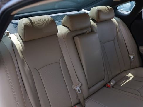 Used 2016 Hyundai Azera Limited FWD image 17