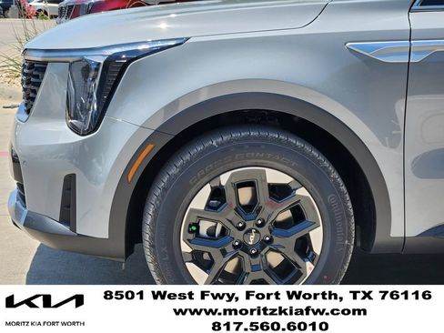 New 2026 Kia Sorento S w/ S Panoramic Sunroof Package FWD image 6