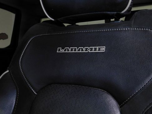 Used 2020 RAM 1500 Laramie image 41