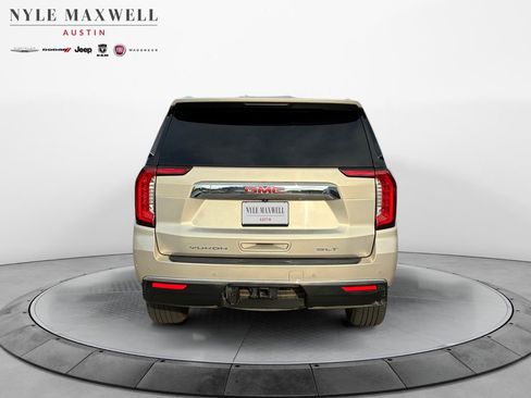 Used 2022 GMC Yukon XL SLT w/ SLT Luxury Package RWD image 15