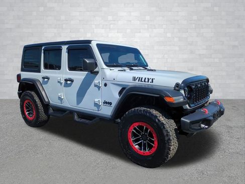 Used 2024 Jeep Wrangler Unlimited Sport AWD/4WD image 2