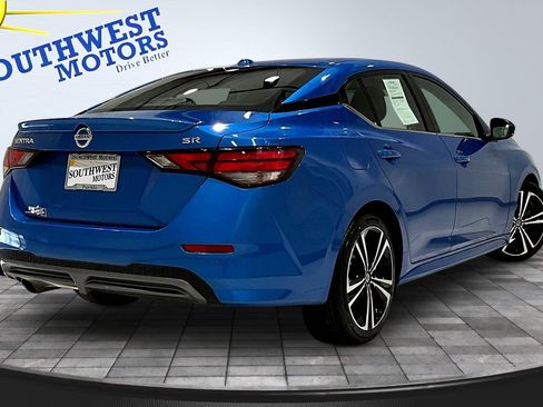 Used 2023 Nissan Sentra SR w/ Electronics Package image 6