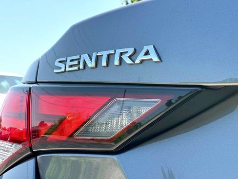 Used 2025 Nissan Sentra SV FWD image 15