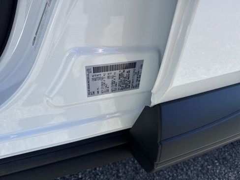 New 2026 Nissan Rogue SV image 34