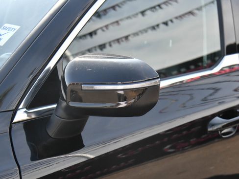 Used 2022 Kia Telluride LX image 13