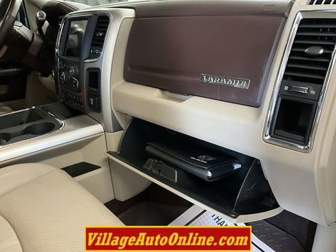 Used 2018 RAM 2500 Laramie w/ Cold Weather Group AWD/4WD image 39