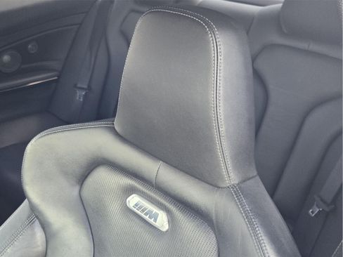 Used 2015 BMW M4 Coupe RWD image 23