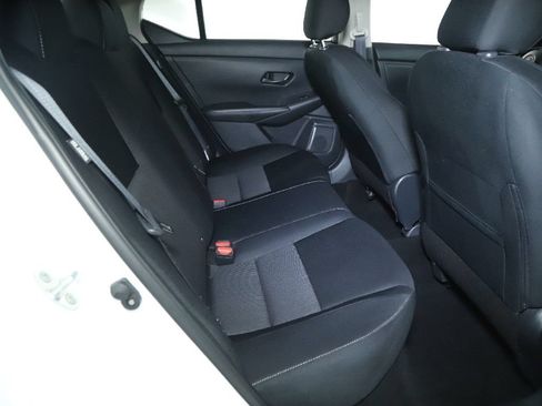 Certified 2024 Nissan Sentra SV FWD image 32