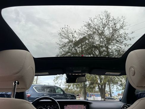 Used 2019 Mercedes-Benz E 300 w/ Premium 1 Package image 34