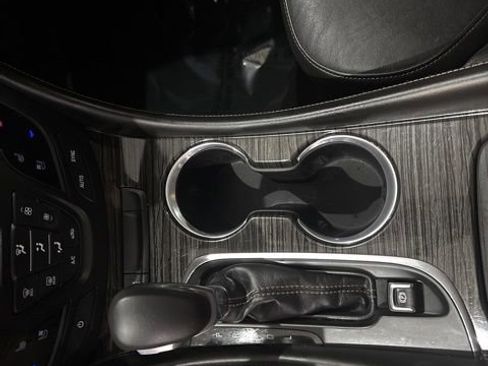 Used 2016 Buick Envision Premium w/ Driver Confidence Package image 24