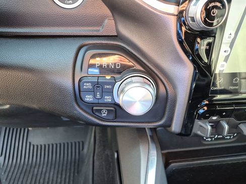 Used 2023 RAM 1500 Laramie AWD/4WD image 31