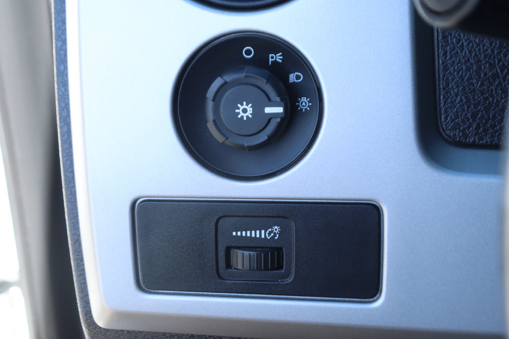 Used 2010 Ford F150 Raptor AWD/4WD image 23