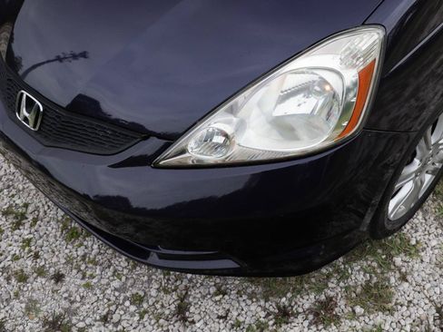 Used 2010 Honda Fit Sport image 23