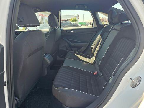 Used 2022 Volkswagen Jetta Sport FWD image 17