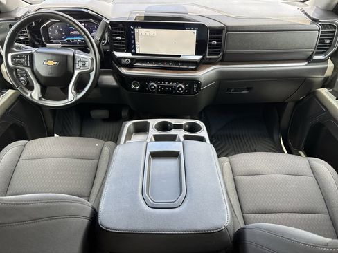 Used 2023 Chevrolet Silverado 1500 LT image 11