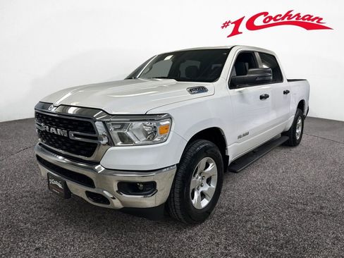 Used 2023 RAM 1500 Big Horn AWD/4WD image 32