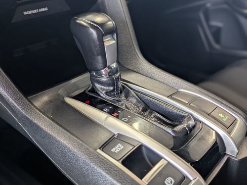 Used 2019 Honda Civic Sport image 27